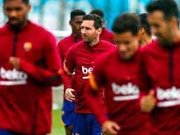 Coutinho & Messi snapped picture in training